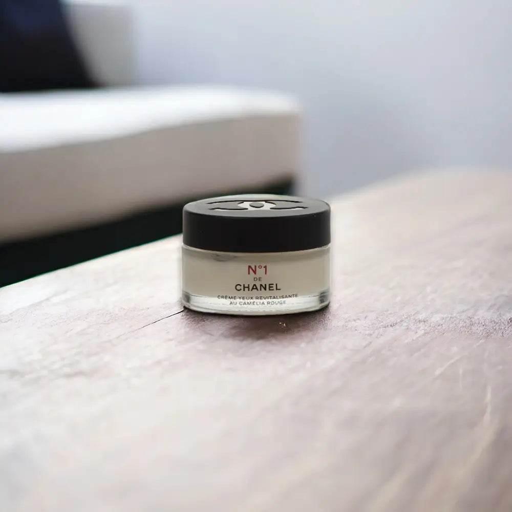 CHANEL N°1 de Chanel Red Camellia Revitalizing Eye Cream - MonKoku