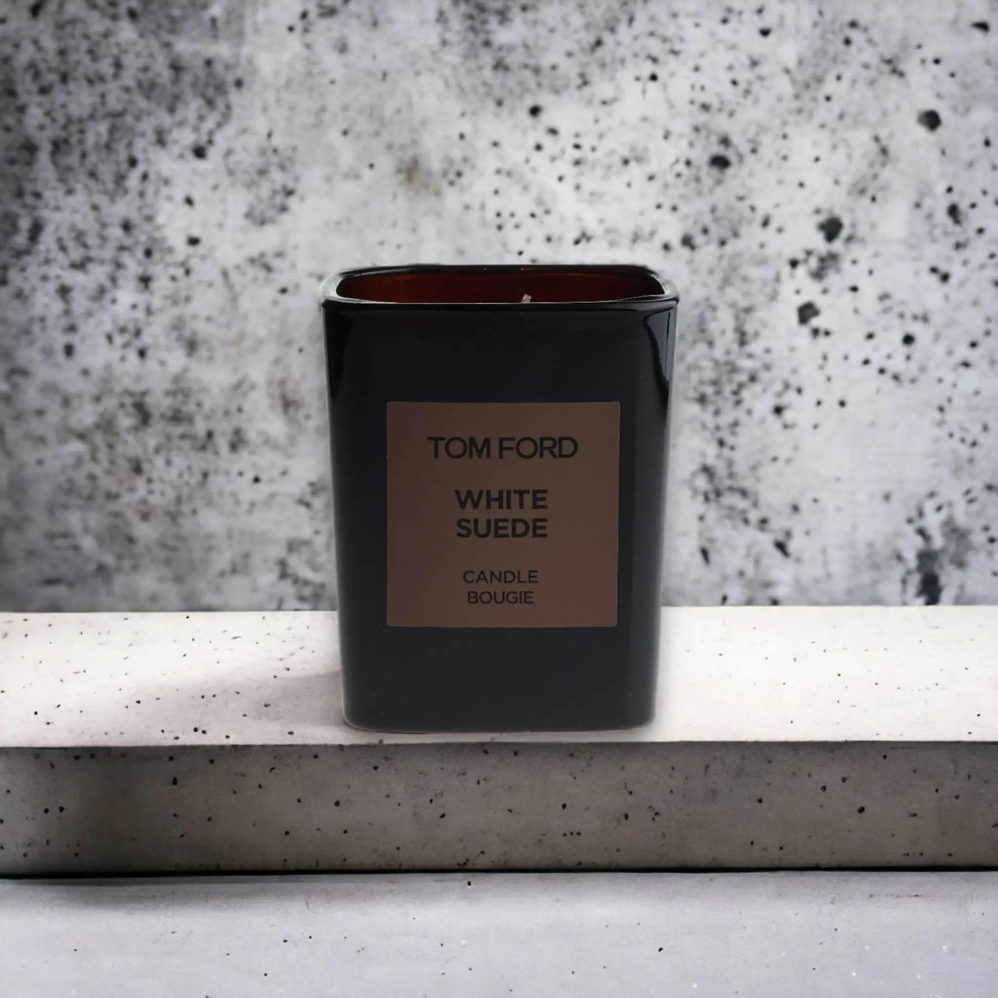 TOM FORD White Suede Duftkerze - MonKoku